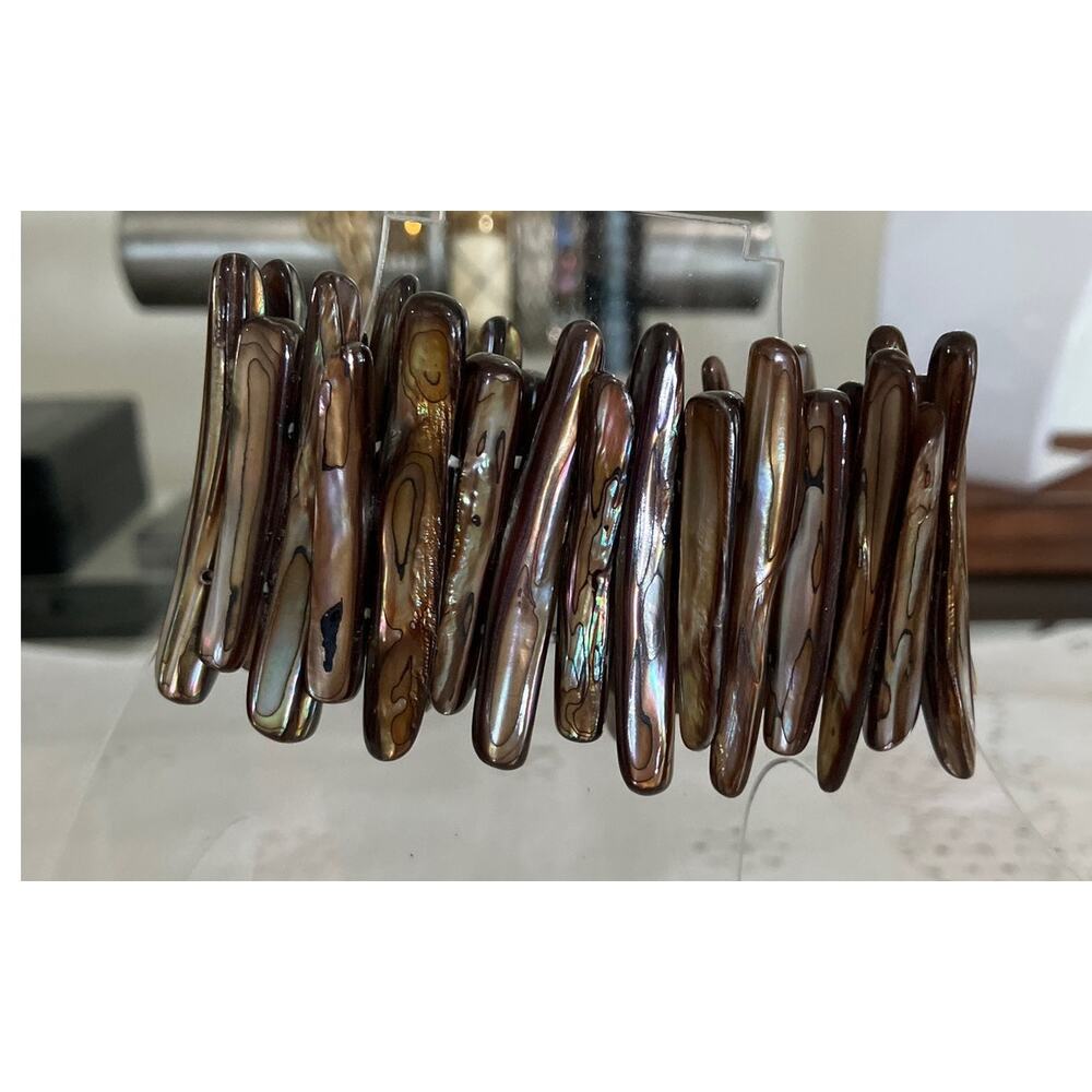 Vintage New Zealand Abalone Paua Shell Stretch Bracelet